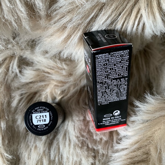 Choose a FREE Lipstick with Purchase! - Picture 11 of 14